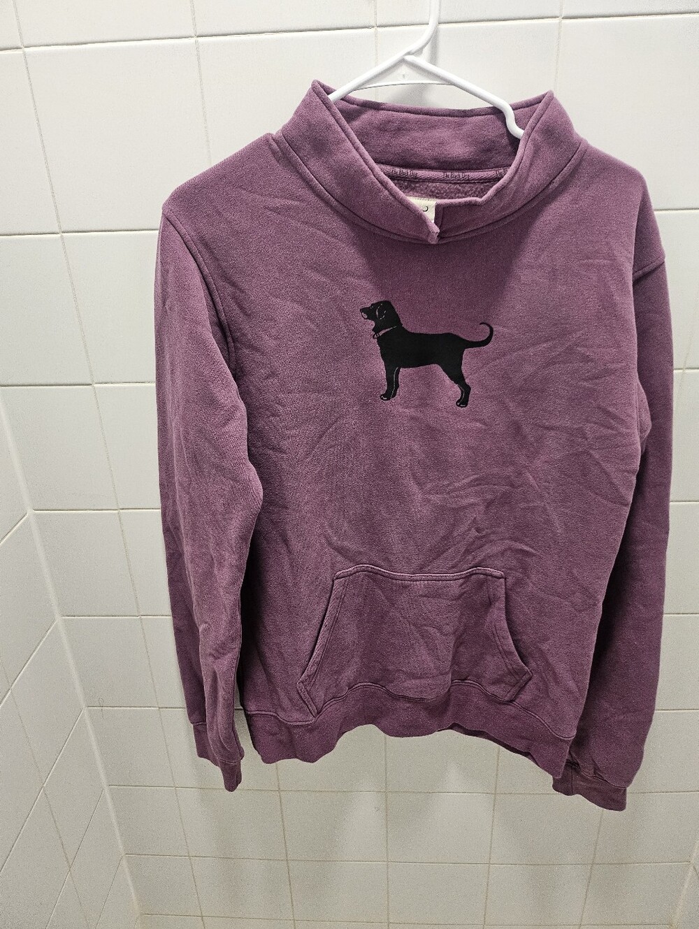 The Black Dog Mauve Pullover with Black Dog Silhouette